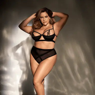 curvy lingerie