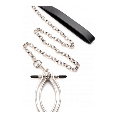 Pussy Tugger - Adjustable vagina klem with Belt