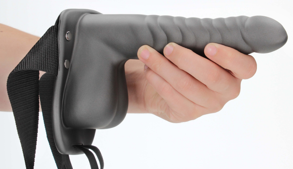 Ribbed Hollow Strap-On with Balls - 8 / 21 cm
